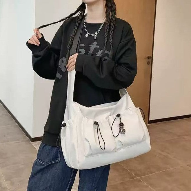 Casual Sling Bag Bowlift
