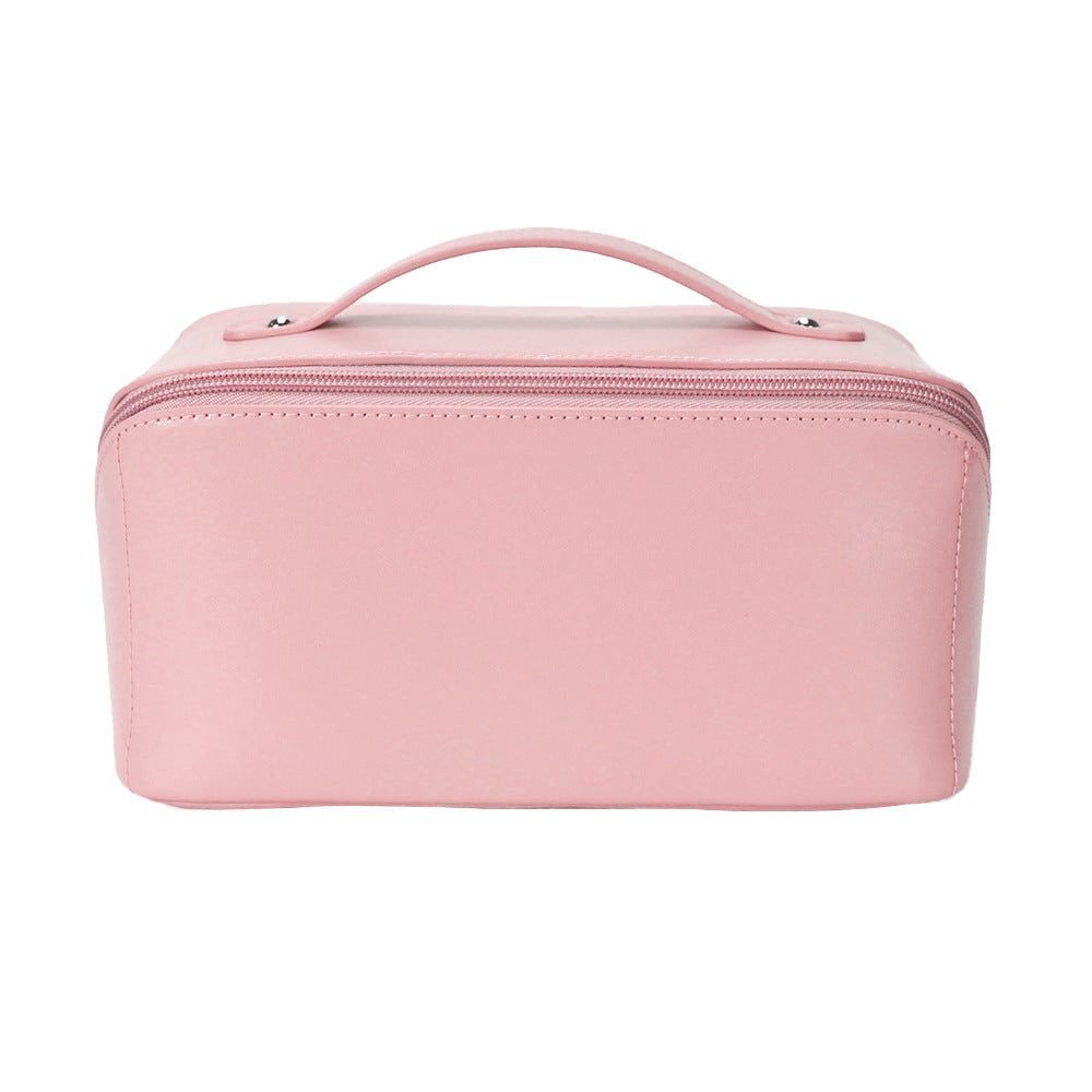 Luxurious cosmetic bag in minimalist design Bowlift