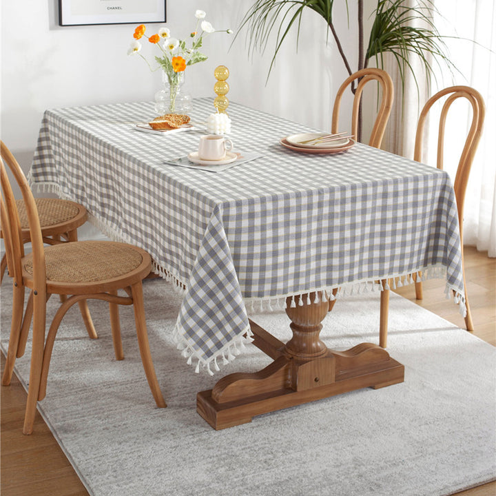 Checkered Tablecloth with Decorative Tassels