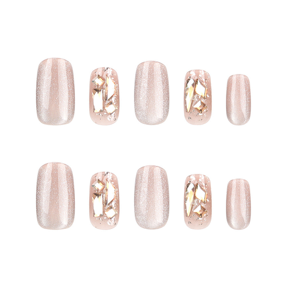 Elegant Nail Art with Shiny Accents Bowlift