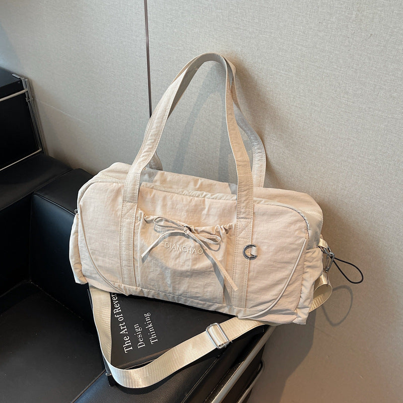 Padded Sports Bag With Versatile Carrying Options Bowlift