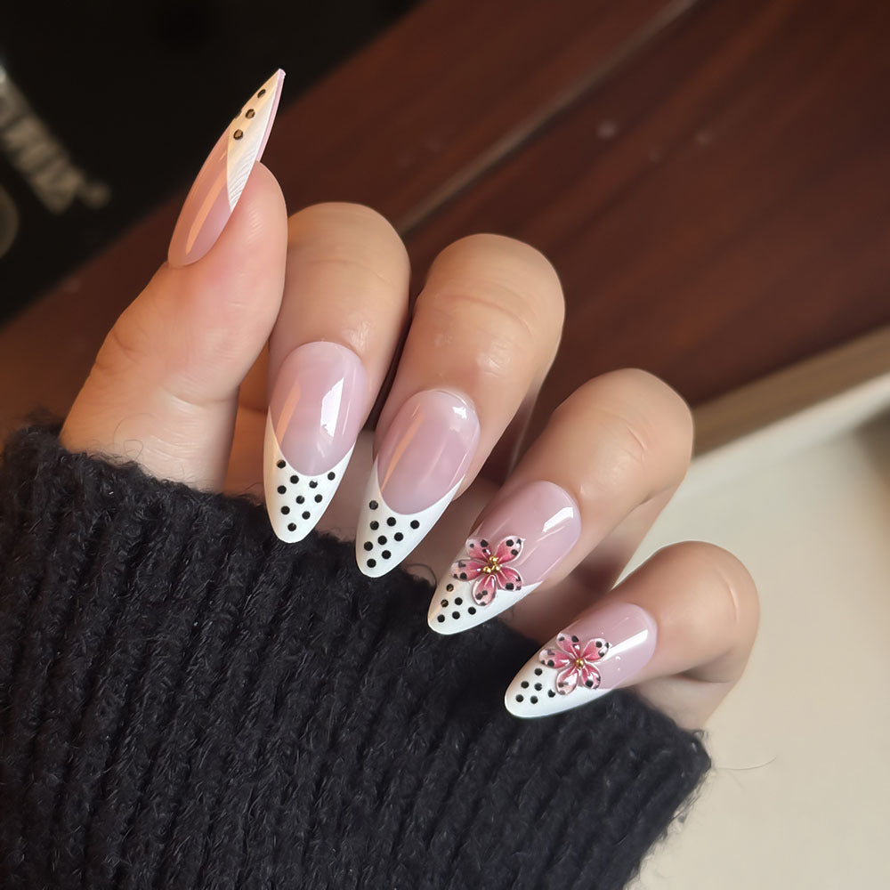 Decorative Floral-Accent Press-On Nail Set Bowlift