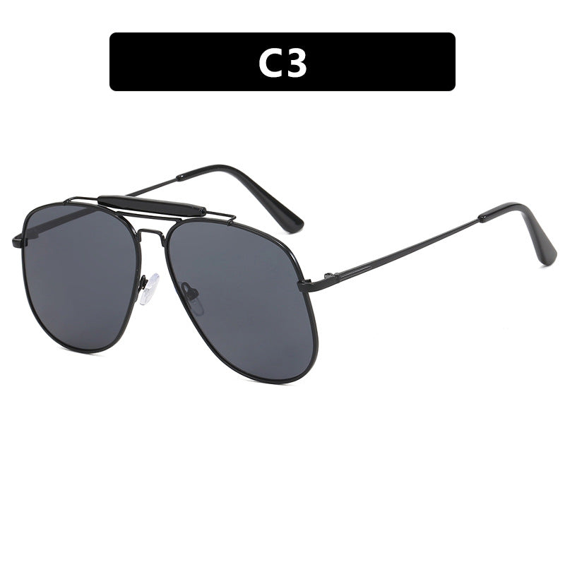 Women Pilot Sunglasses with stylish design and UV protection Bowlift