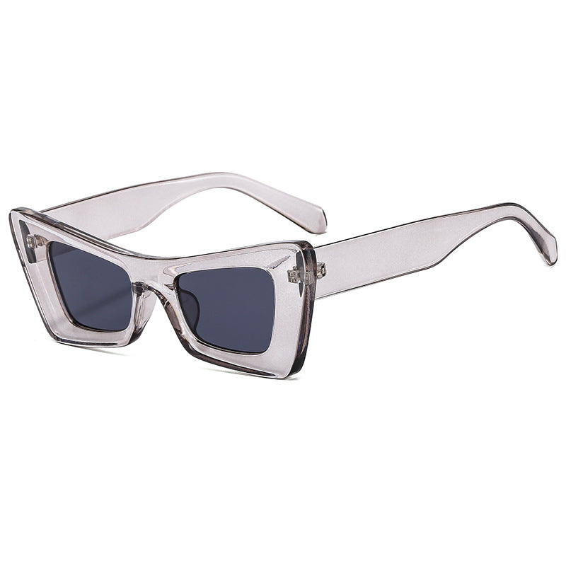 Women's trendy sunglasses with angular design Bowlift