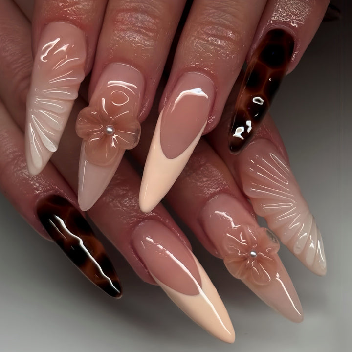 Nail Art Design Bowlift