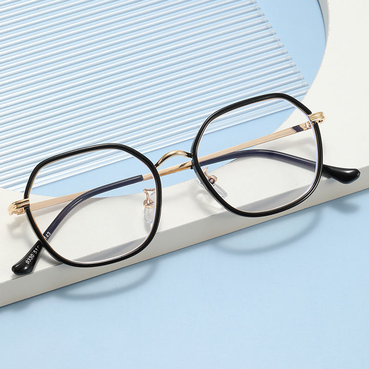 Ladies fashionable glasses with unique geometry Bowlift