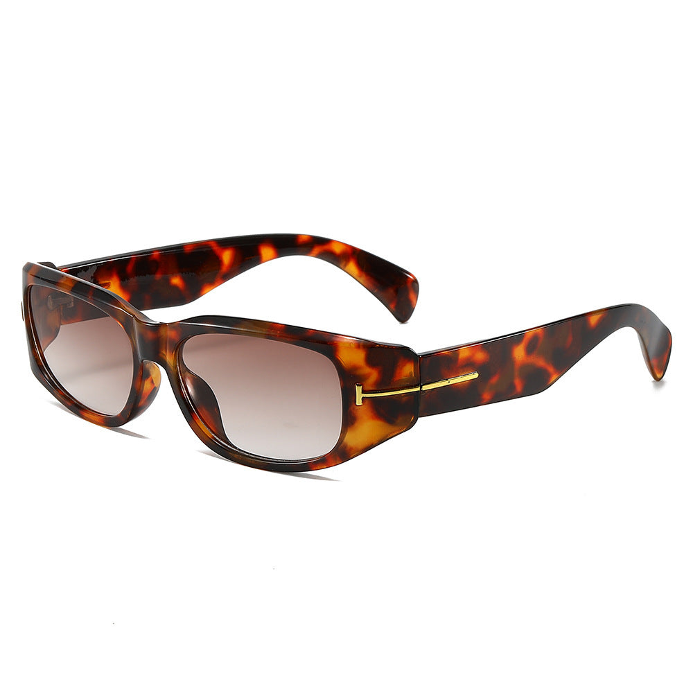 Retro-Inspired Oversized Square Sunglasses Bowlift