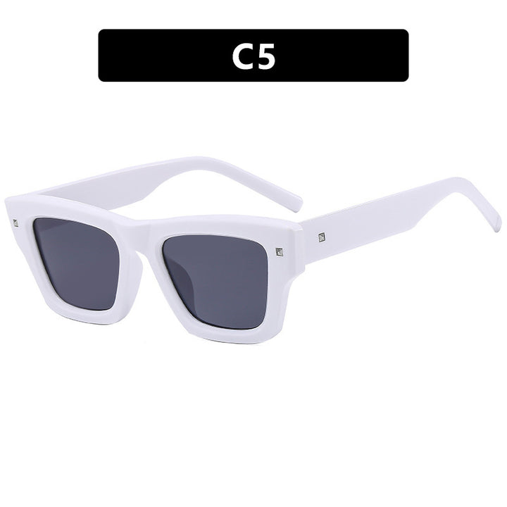 Ladies fashionable rectangular glasses with multifaceted design Bowlift