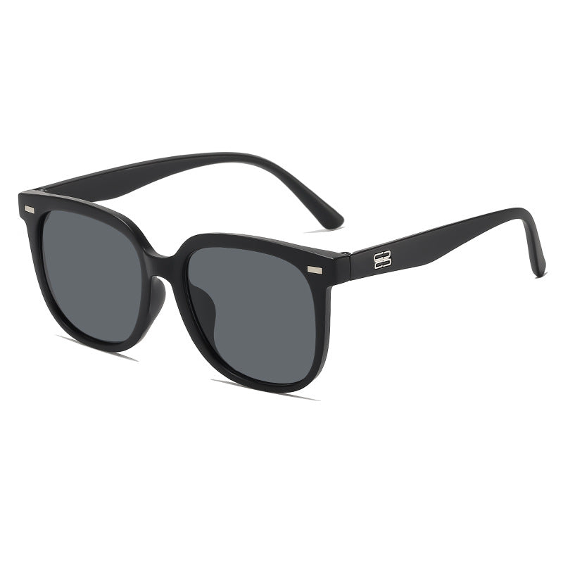 Stylish Oversized Sunglasses Bowlift