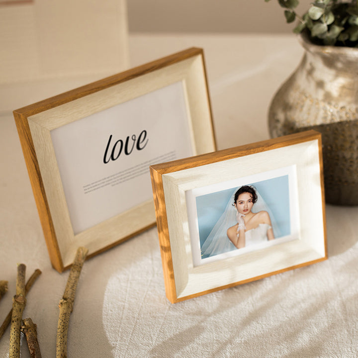 Elegant Decorative Photo Frames Set