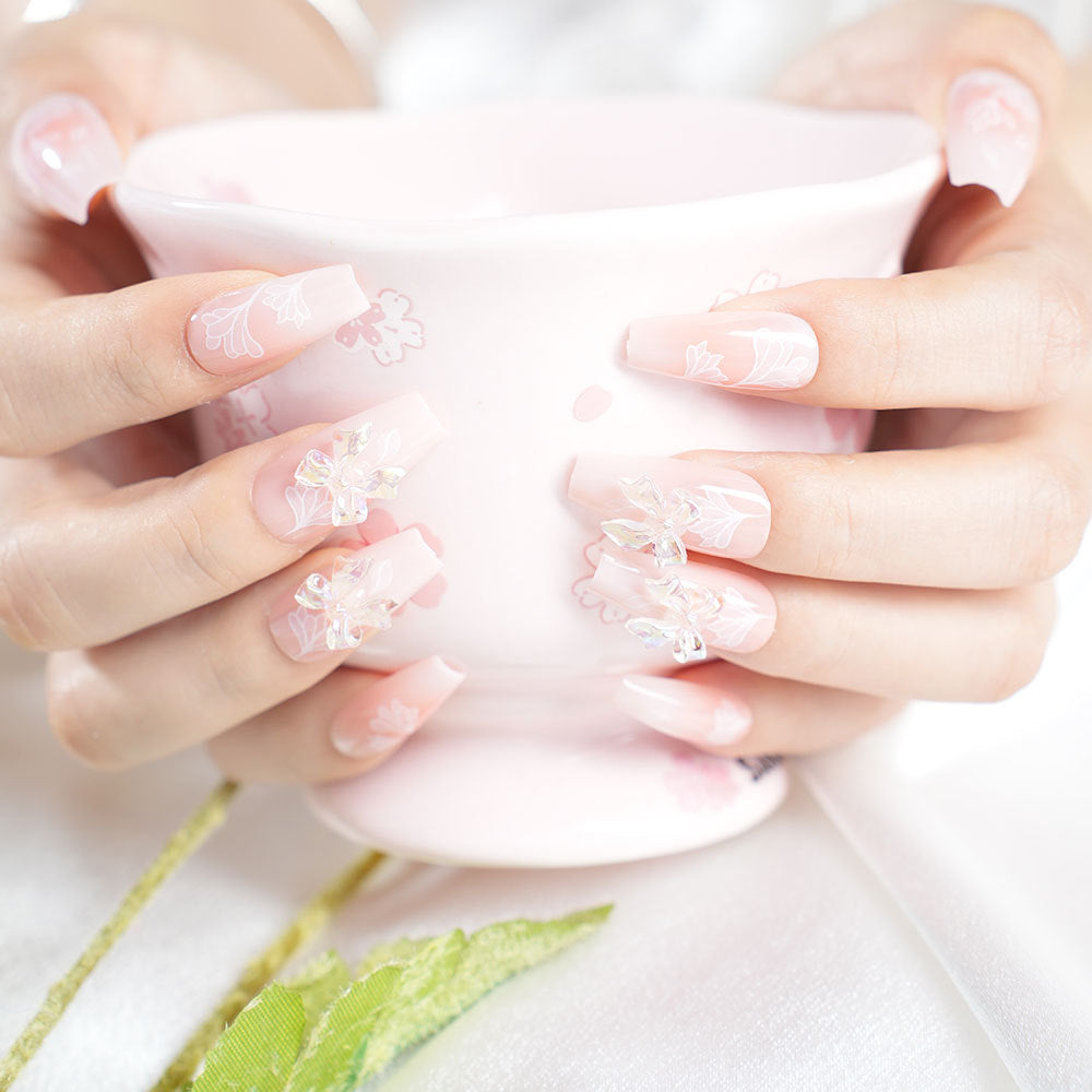 Elegant Floral Press-On Nail Extensions Bowlift