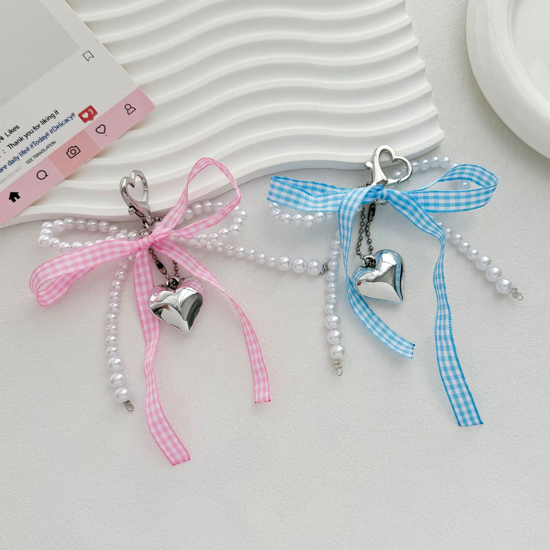 Heart-Shaped Charm Keychain with Pearls and Bow Bowlift