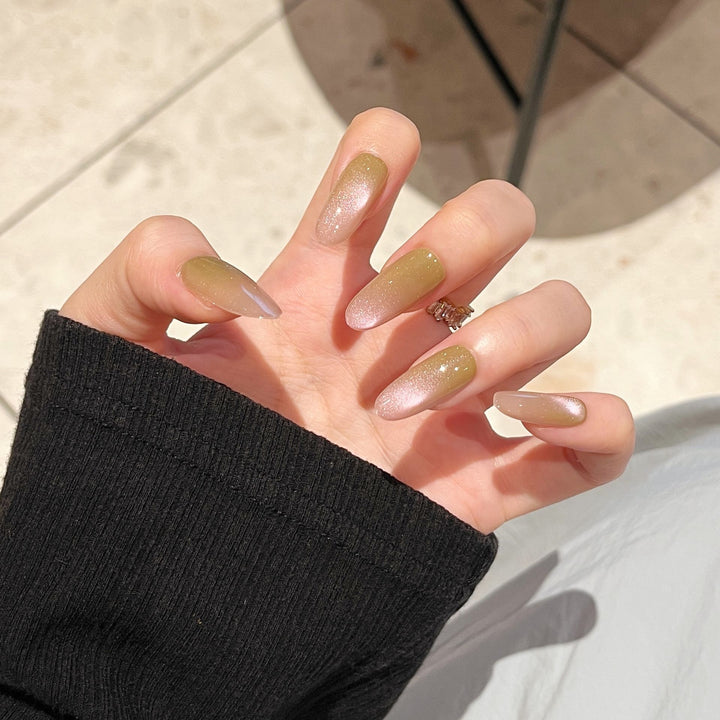Glamorous Ombre Press-On Nail Extensions Bowlift