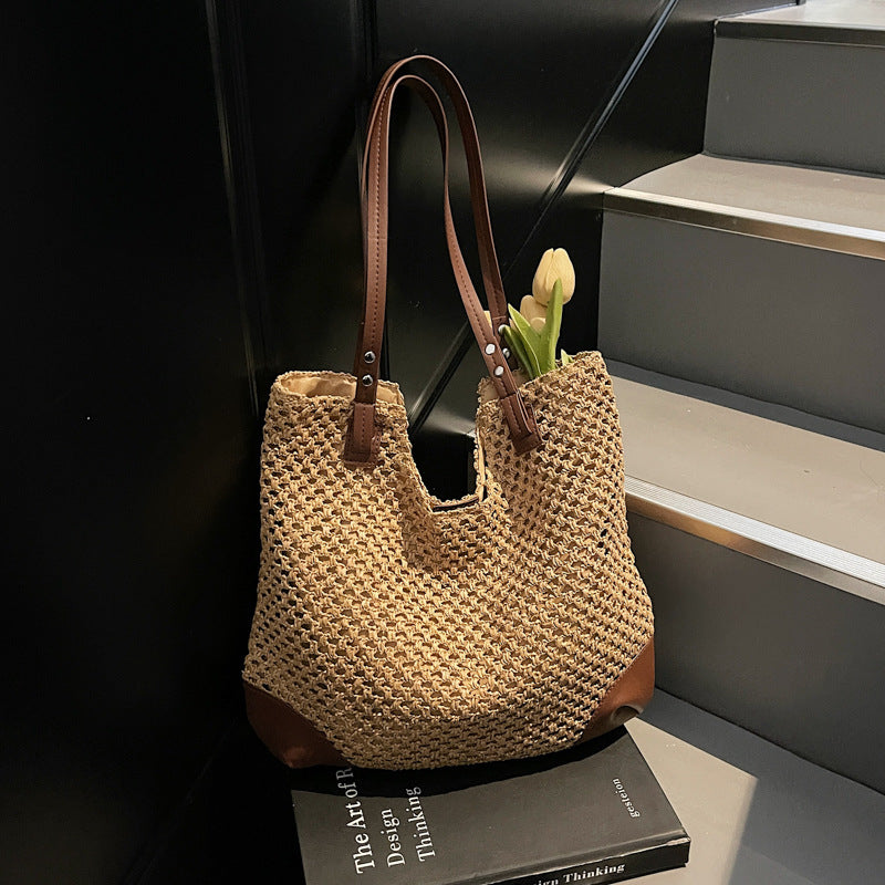 Structured Handbag Bowlift