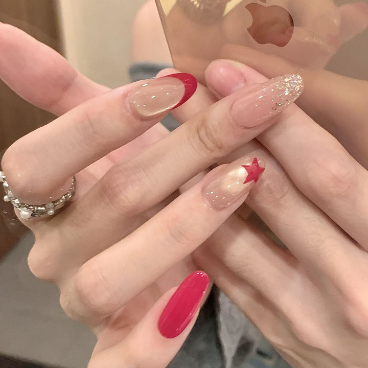 Artificial nail clippers with glamour details Bowlift