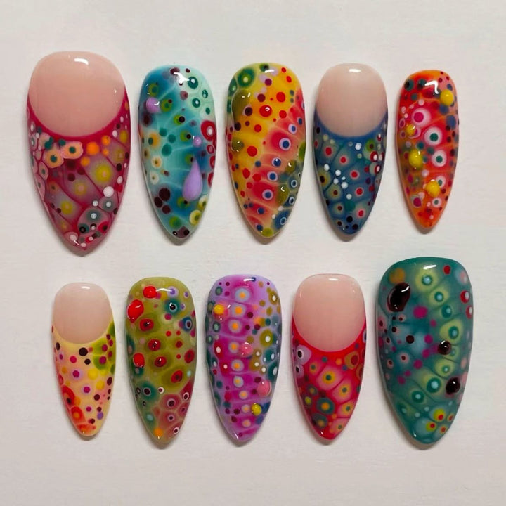 Thematic Artisan Press-On Nail Set Bowlift