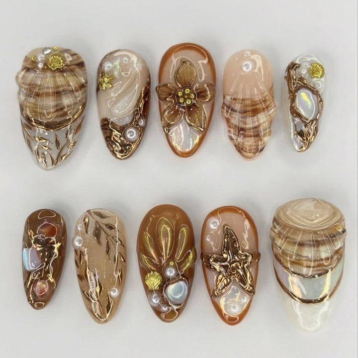 Elegant and Decorated Artificial Nail Set Bowlift