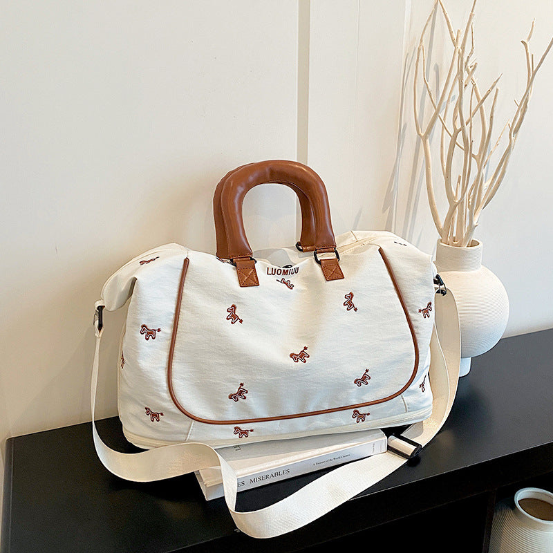Women stylish travel bag Bowlift