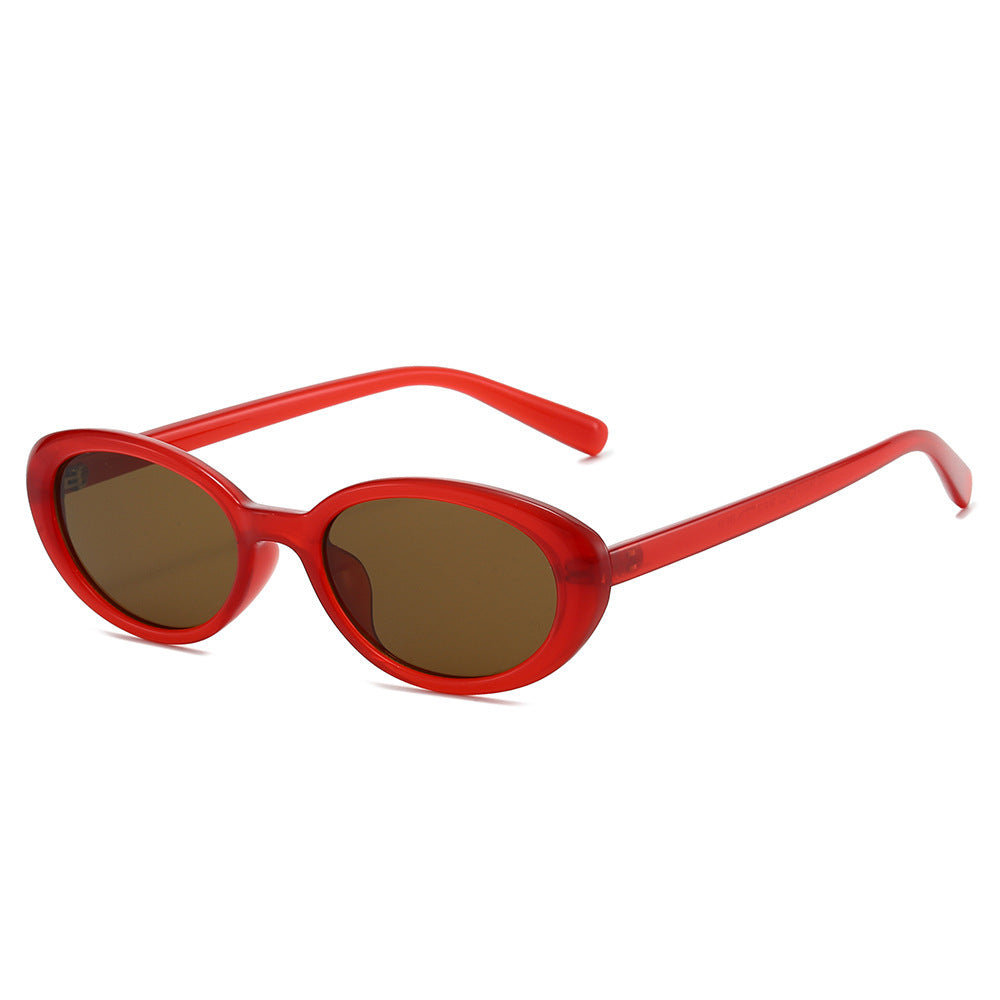 Retro-Inspired Cat-Eye Sunglasses with Transparent Frames Bowlift