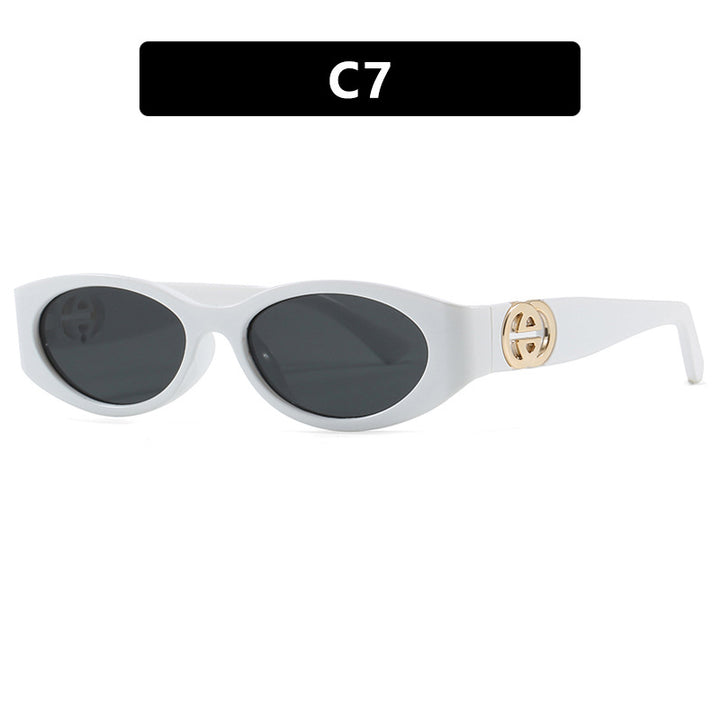 Women's fashionable cat-eye sunglasses with protective UV filter and luxurious accents Bowlift