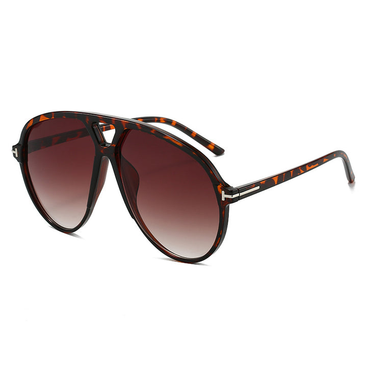 Women's oversized sunglasses in modern avant-garde design Bowlift