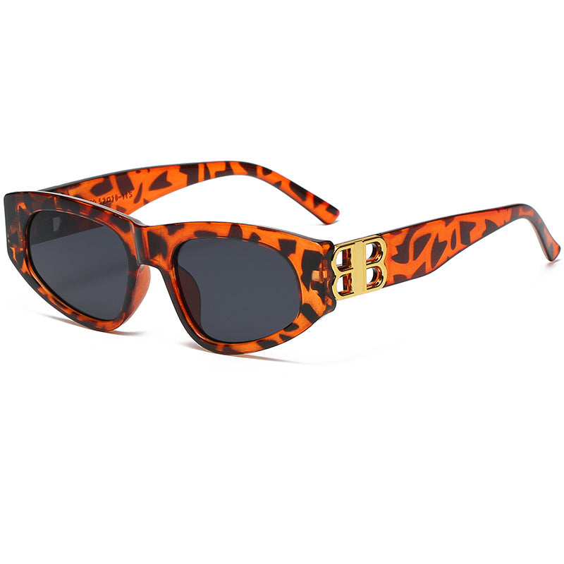 Women's Designer Sunglasses with Luxurious Frame Accents Bowlift