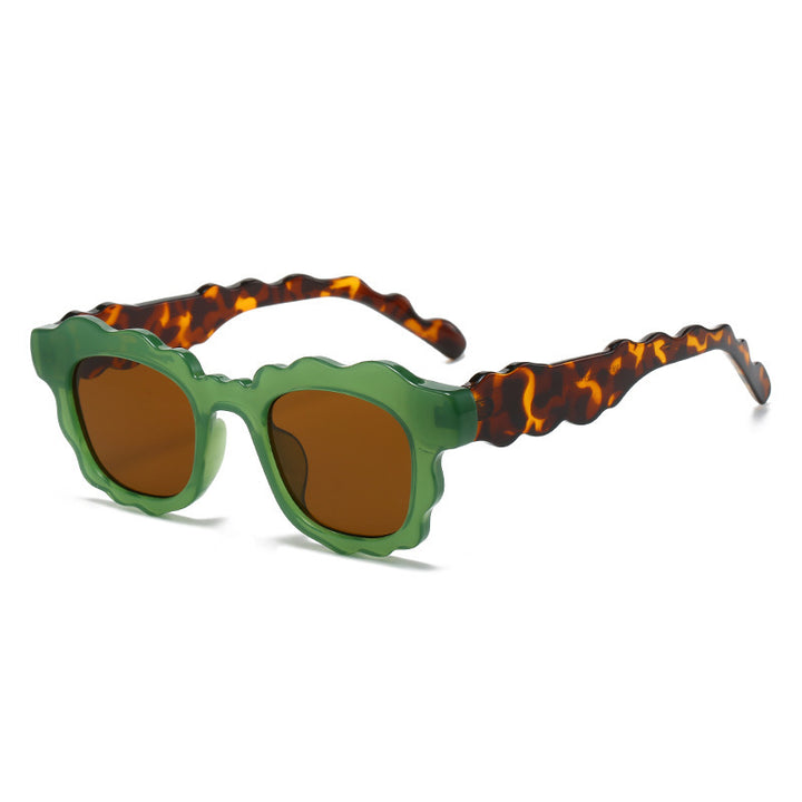 Unique Shaped Frame Sunglasses Bowlift