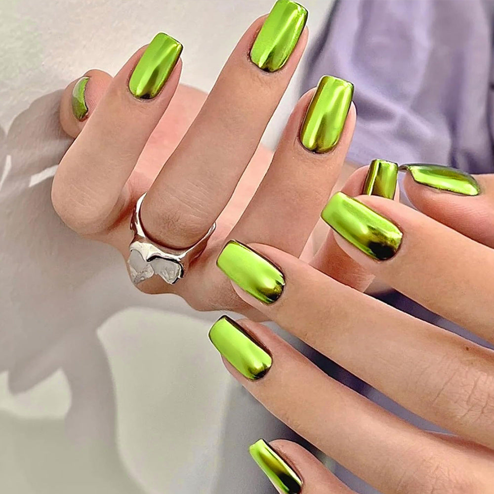 Luxury Metallic Nail Wraps Bowlift