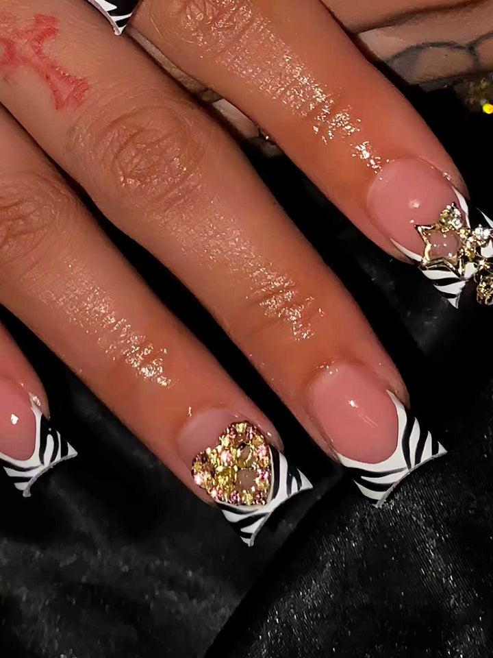 Nail Art Bowlift