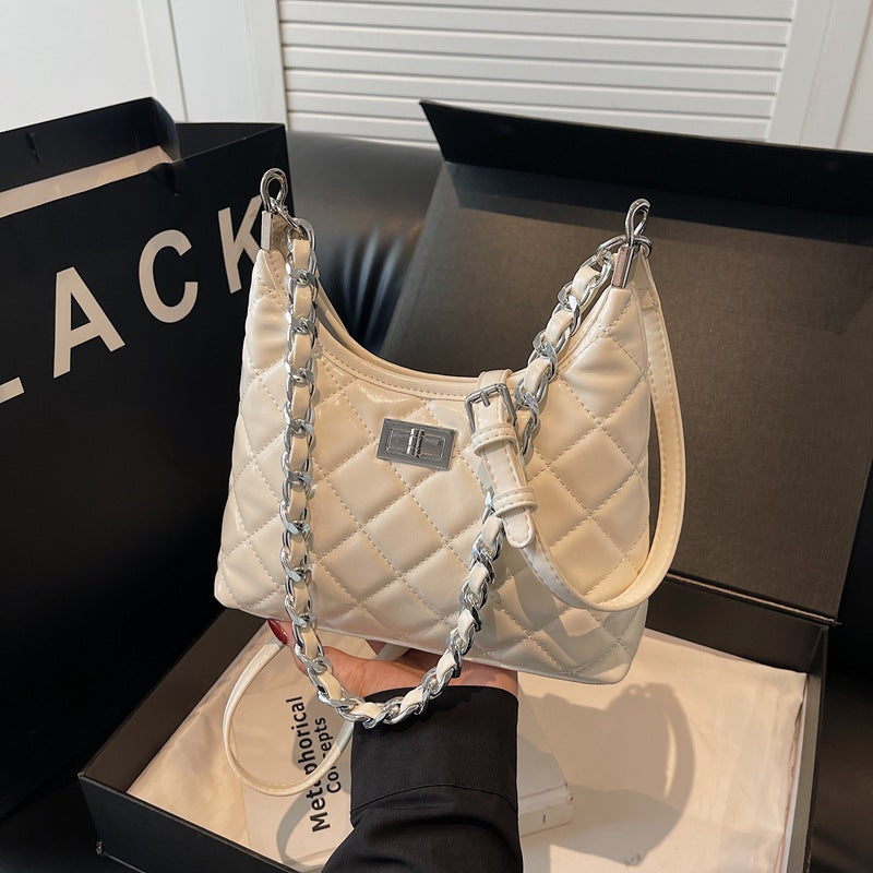 Quilted Shoulder Bag Bowlift