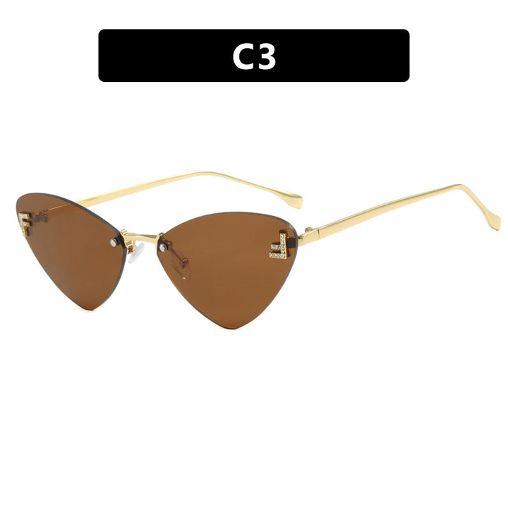 Women's extravagant Cat-Eye sunglasses with sparkling details Bowlift