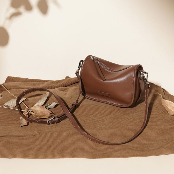 Smooth Leather Crossbody Purse Bowlift