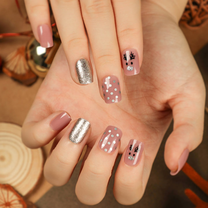 Artful Nail Art with Festive Accents Bowlift