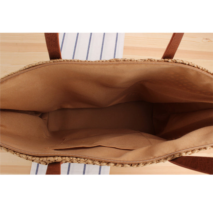Stylish Beach Bag Made of Natural Material Bowlift