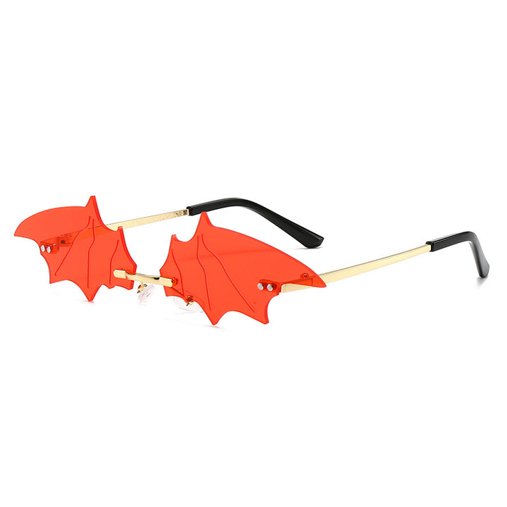 Women's creative and eye-catching sunglasses with bat design Bowlift