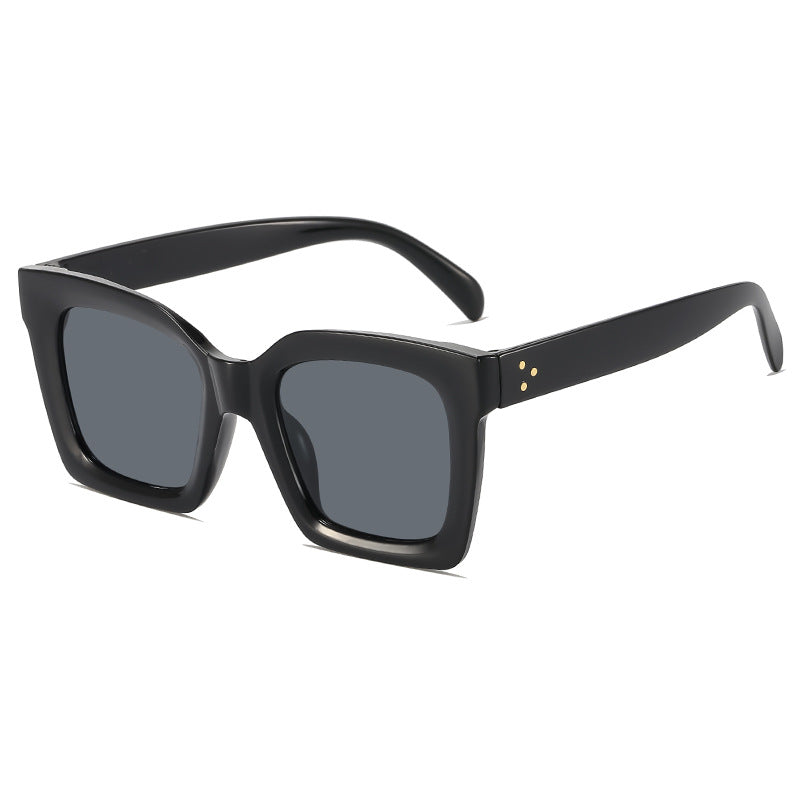 Bold Fashion Square Sunglasses Bowlift