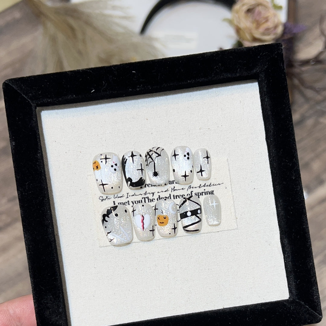 Decorative Floral Stiletto Press-On Nail Set Bowlift