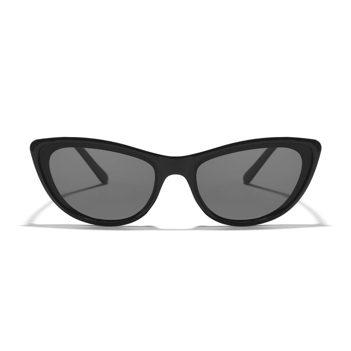 Ladies fashionable sunglasses in striking animal design Bowlift