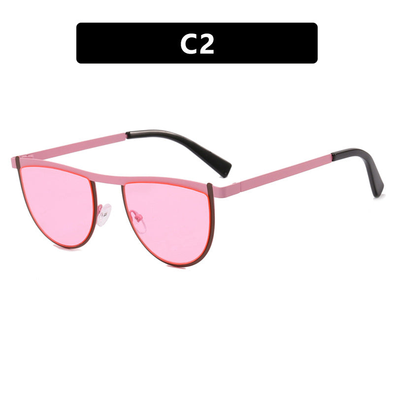 Women's elegant sunglasses with modern design and UV protection Bowlift