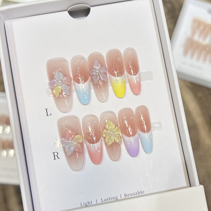 Floral-Inspired Artistic Press-On Nail Set Bowlift