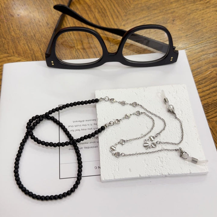 Beaded Eyewear Chain with Silver Accents Bowlift