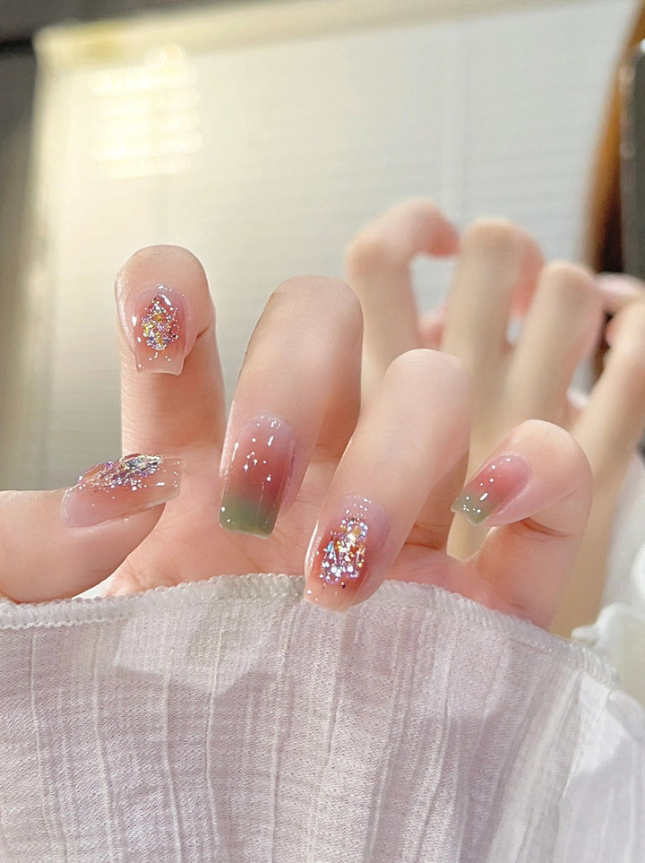 Glitter Ombre Press-On Nails Bowlift