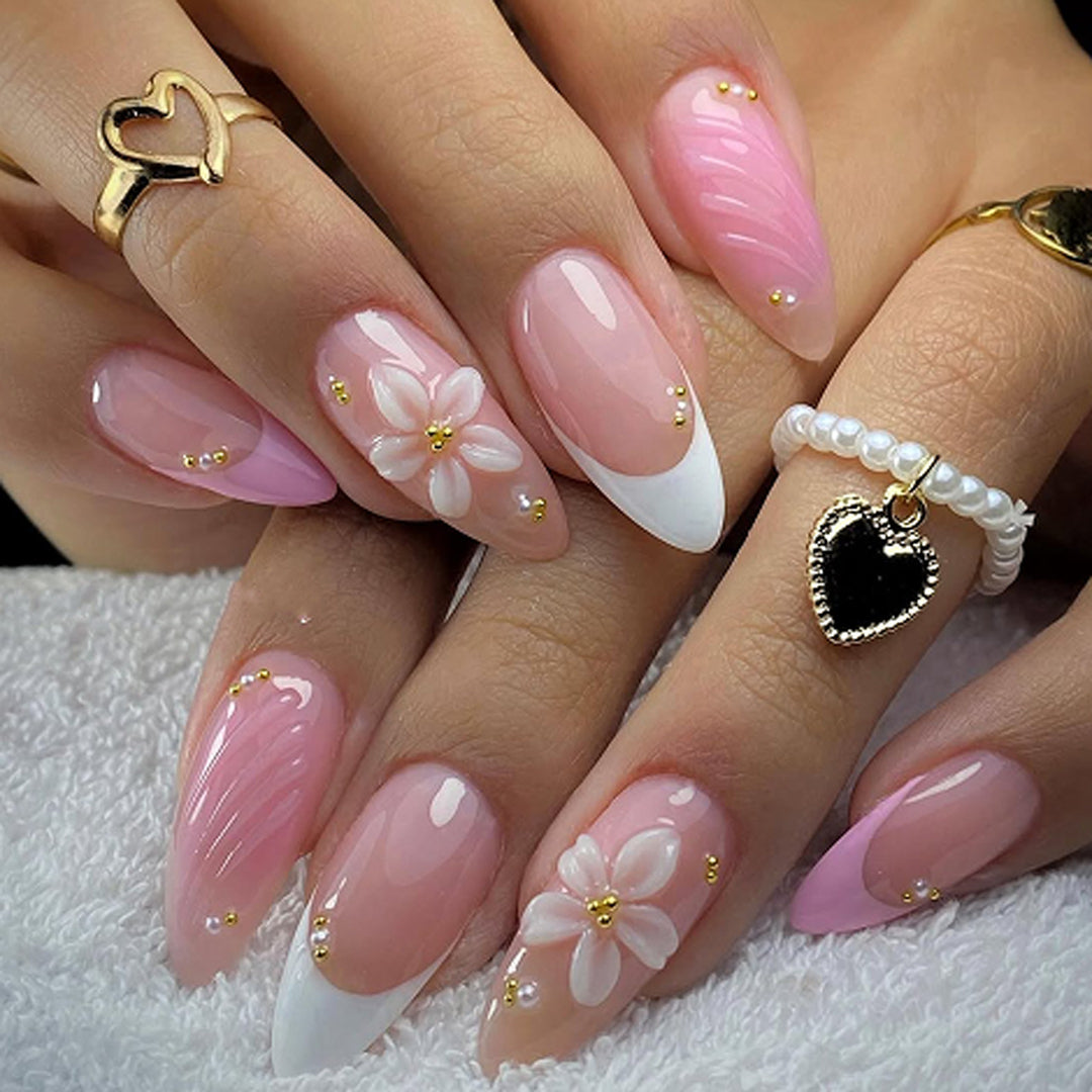 Artful nail art with floral accents Bowlift