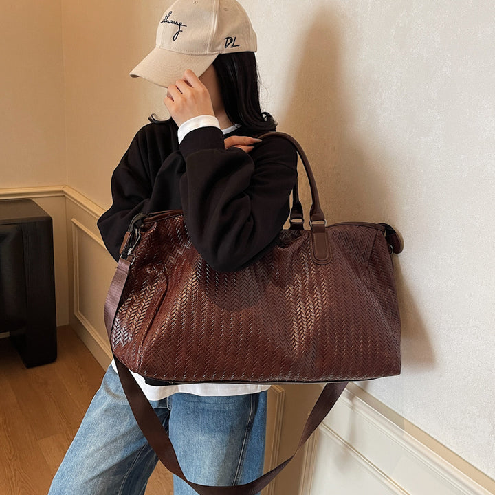Noble and Durable Travel Bag in Modern Wave Pattern Bowlift