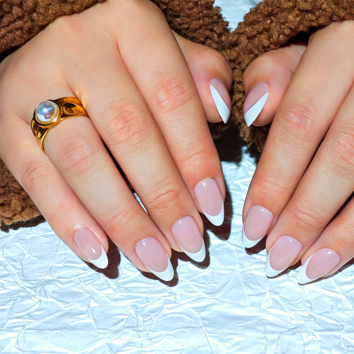 Elegant Stiletto Press-On Nails with French Tip Design Bowlift 1789085790