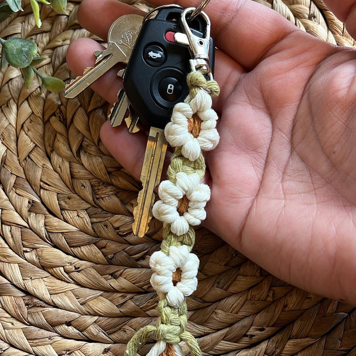 Macrame Tassel Keychain Bowlift