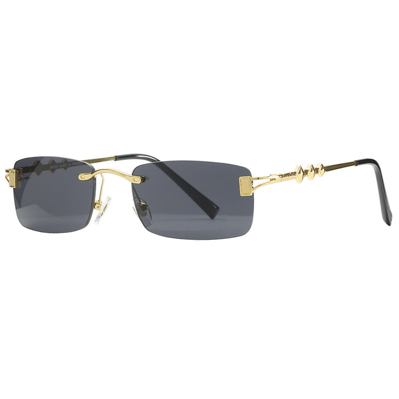 Women’s stylish retro sunglasses with luxurious metal frame and polarized lenses Bowlift