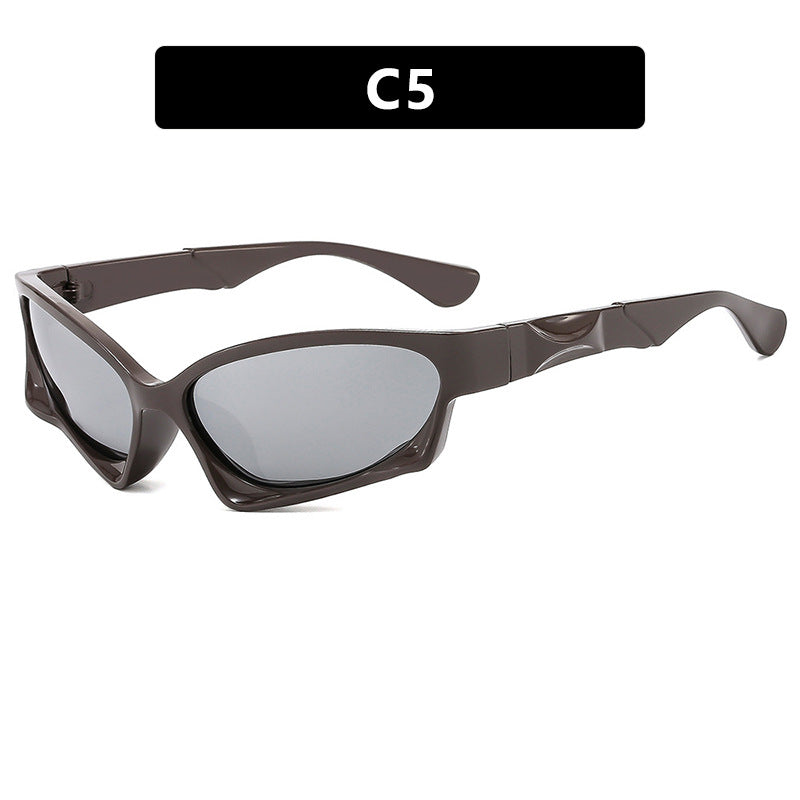 Ladies sporty sunglasses with modern, aerodynamic design Bowlift
