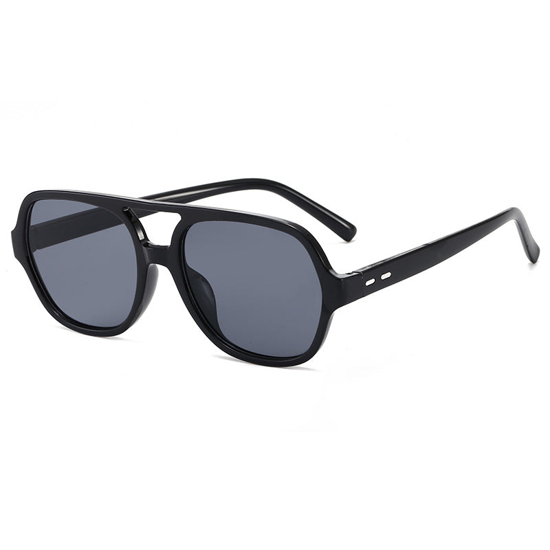 Women square glasses with clear frame and trendy design Bowlift