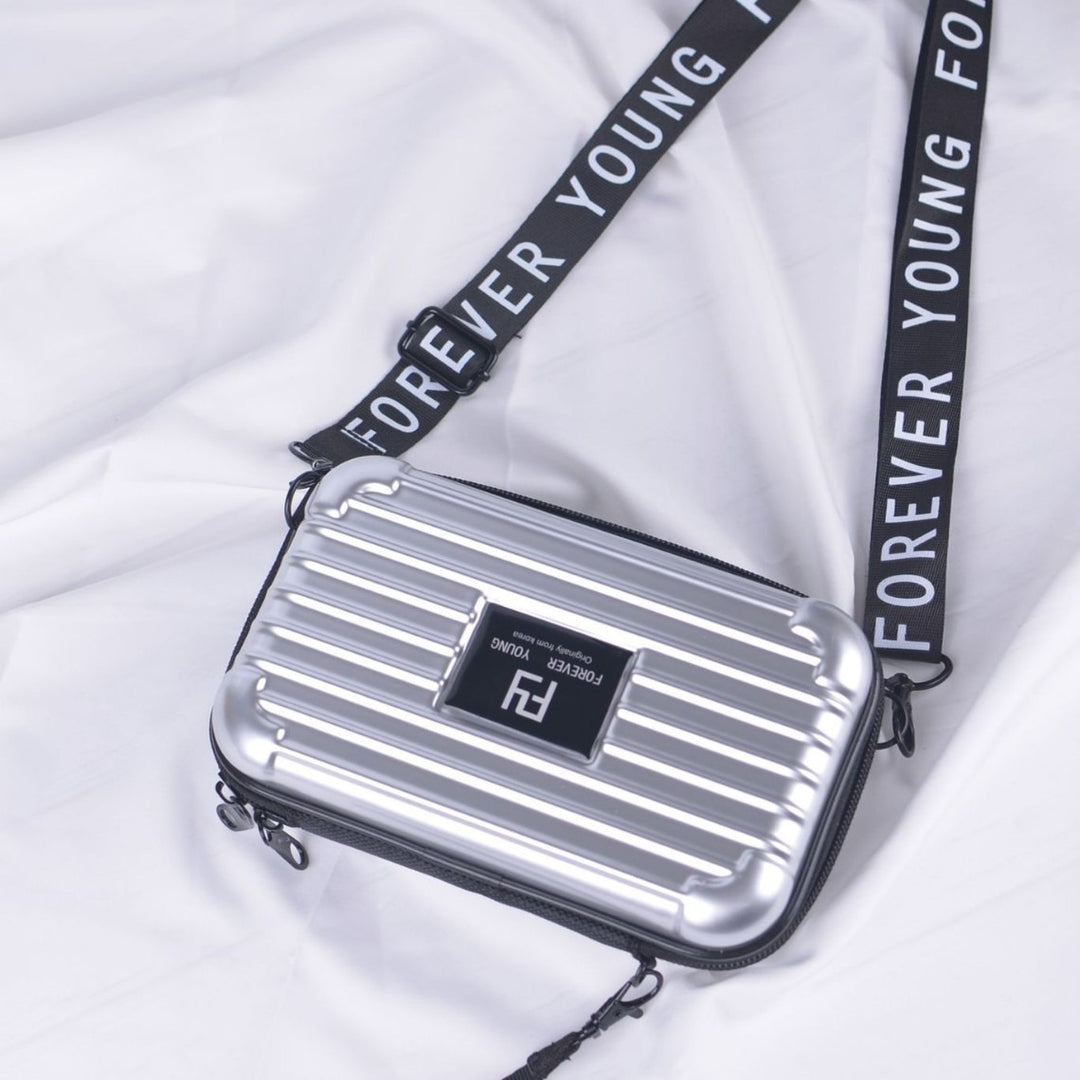 Unisex Stylish Hard Shell Travel Accessory Case Bowlift